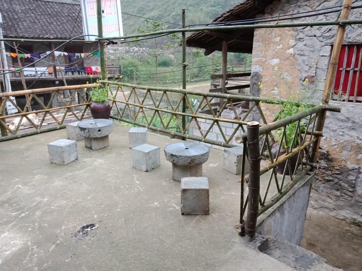 A Sy Ban Gioc Homestay - Lang Da Khuoi Ky カオバン エクステリア 写真