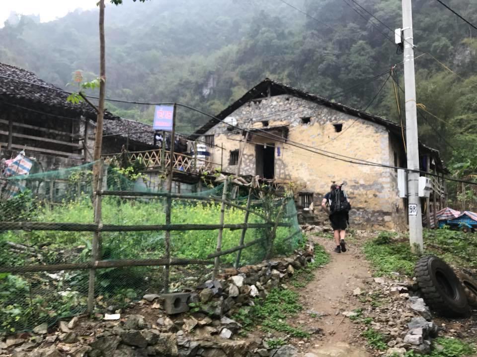 A Sy Ban Gioc Homestay - Lang Da Khuoi Ky カオバン エクステリア 写真