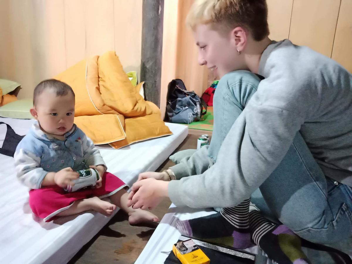 A Sy Ban Gioc Homestay - Lang Da Khuoi Ky カオバン エクステリア 写真