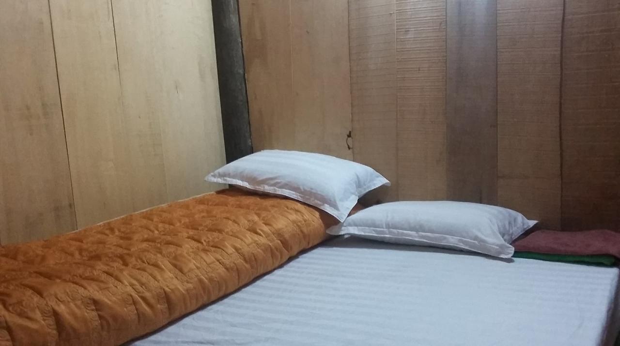 A Sy Ban Gioc Homestay - Lang Da Khuoi Ky カオバン エクステリア 写真
