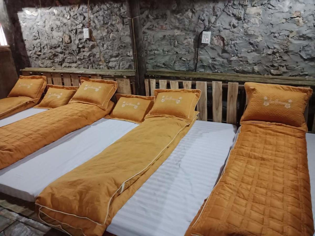 A Sy Ban Gioc Homestay - Lang Da Khuoi Ky カオバン エクステリア 写真