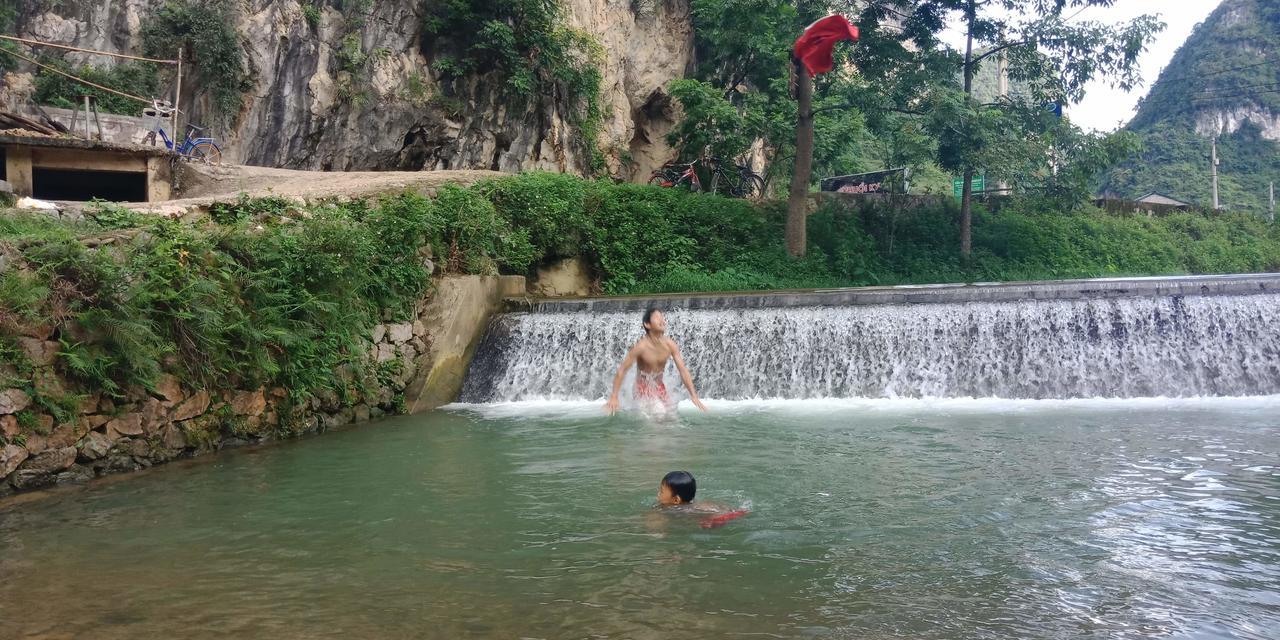 A Sy Ban Gioc Homestay - Lang Da Khuoi Ky カオバン エクステリア 写真